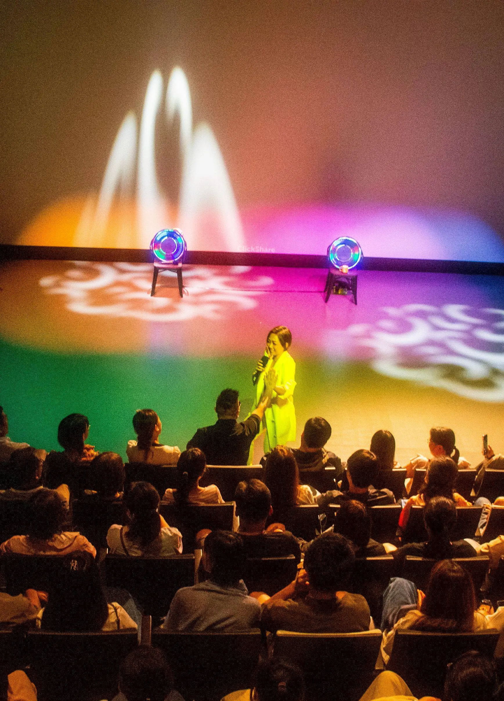 The craziest divorce stand-up show《How Dare You？看你好不好》雪梨/墨爾本